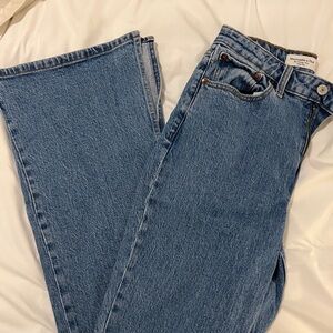 Abercrombie and fitch, super flare, split side hem jeans